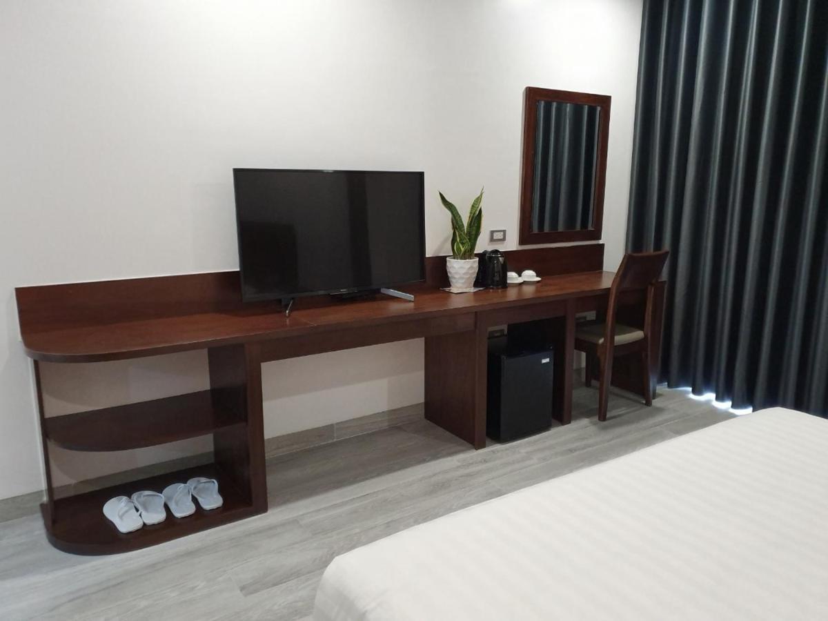 Ha Long Bay Tuan Chau Hotel Exterior photo
