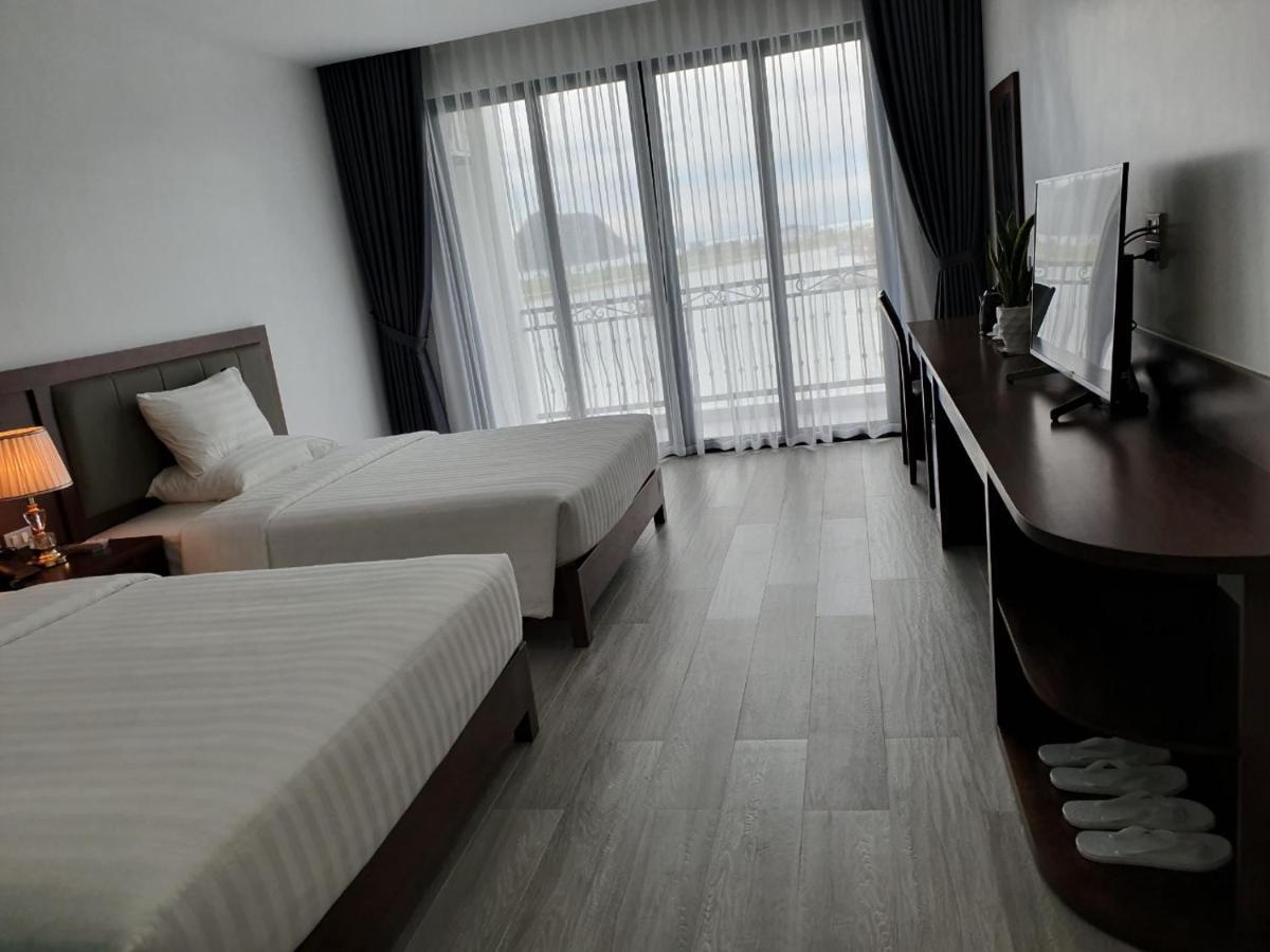 Ha Long Bay Tuan Chau Hotel Exterior photo